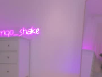 webcam girl mango_shake live cam image #146156