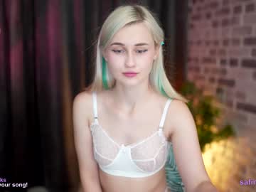 webcam girl fiassquad live cam image #3766109