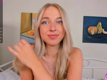 webcam girl katrinpolly live cam image #3220442