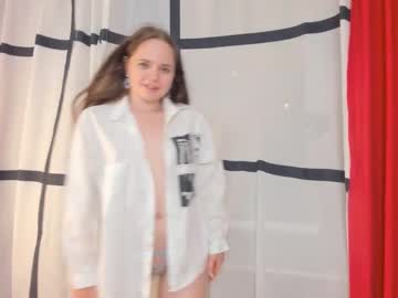 webcam girl mila_milka_ live cam image #6818032
