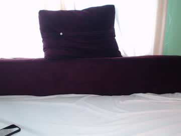 webcam girl selly_madelline live cam image #2629982