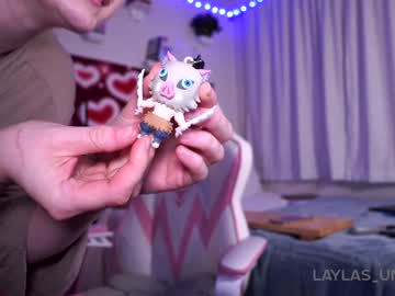 webcam girl laylas_universe live cam image #8448857