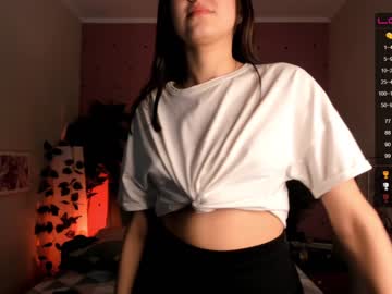 webcam girl hillsophie live cam image #1969810