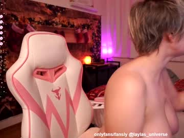 webcam girl laylas_universe live cam image #7864319