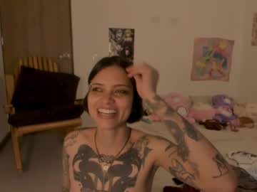 webcam girl alone_together_ live cam image #12905543