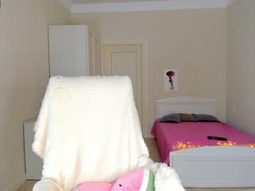 webcam girl yuki_04 live cam image #3778183