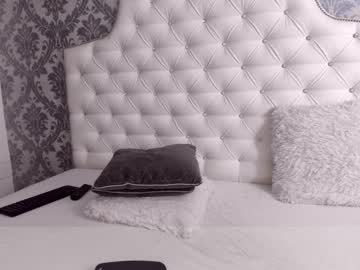 webcam girl kiss_jess live cam image #2129798