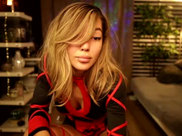 webcam girl fantasystudiox live cam image #3918700