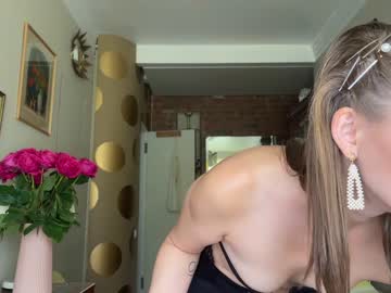 webcam girl bush_mia live cam image #6470787