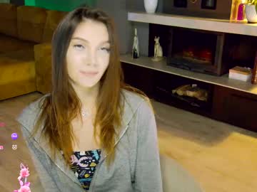 webcam girl flowerr_powerr live cam image #12485711