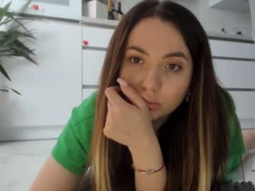 webcam girl meryfoxxx live cam image #3043580