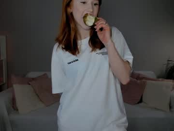 webcam girl leahsthetics live cam image #12103994