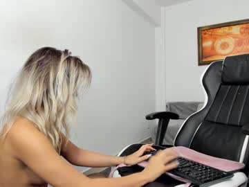 webcam girl _myaa live cam image #4459016