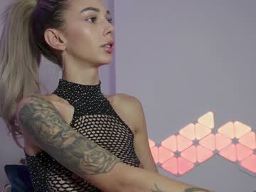 webcam girl hotfallingdevil live cam image #3790649