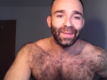 webcam man shaggytopple live cam image #7666579