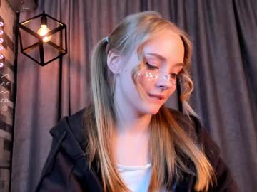 webcam girl lolliis live cam image #7295859