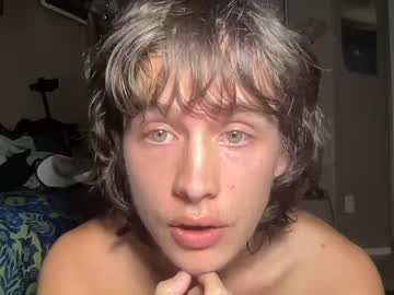 webcam man ethanbakerr live cam image #1525956