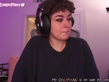 webcam girl evelynpiers live cam image #3329169