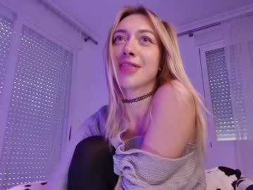 webcam girl mynameisnikki live cam image #4383476