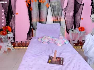 webcam girl little_effy18 live cam image #4024844