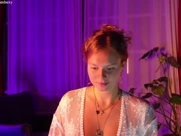 webcam girl thelawofattraction live cam image #59674