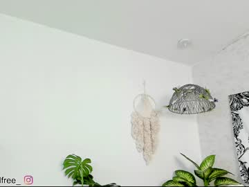 webcam girl grettabenett_ live cam image #4320439