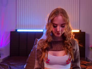 webcam girl lissa_meooow live cam image #10179239