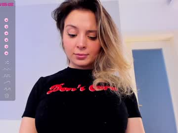 webcam girl kittycaitlin live cam image #5801597