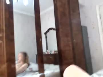 webcam couple ellie_mcqueen live cam image #2641711