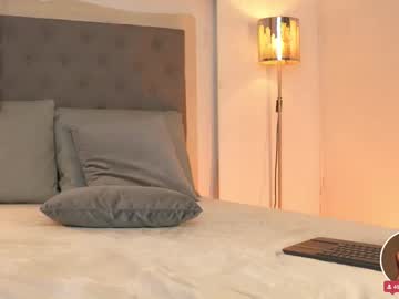 webcam girl victoria__rossi live cam image #11858606