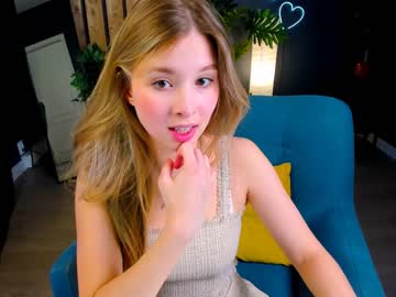 webcam girl milablush live cam image #5785896