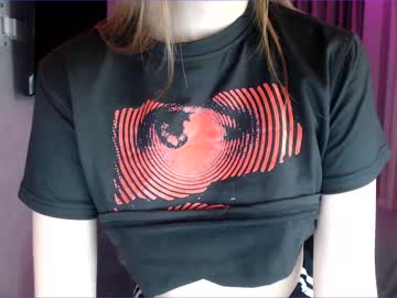 webcam girl tripleprinces live cam image #7018351