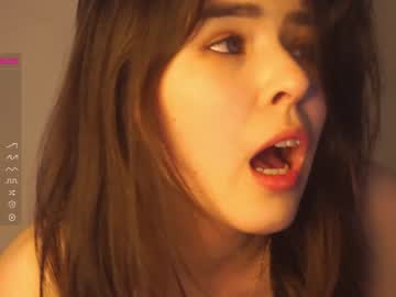 webcam girl amandamedrano live cam image #5956128