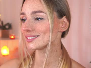 webcam girl artease live cam image #8012117