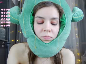 webcam girl monika_youthfull live cam image #8046181