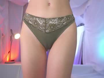 webcam girl kateuwugirl live cam image #6891521