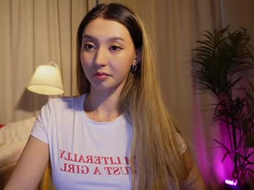 webcam girl sarasuo live cam image #12641839