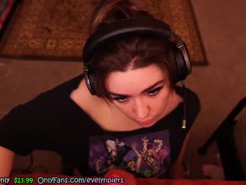 webcam girl evelynpiers live cam image #7277938