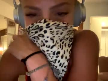 webcam girl honeybaeb live cam image #6697340