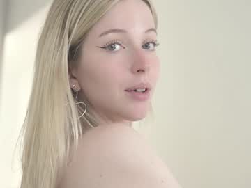 webcam girl my_stella live cam image #9537917