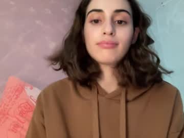 webcam girl wonderland_stia live cam image #10367483