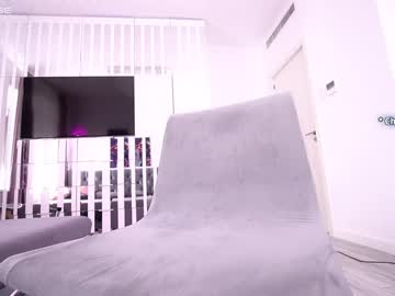 webcam girl innocentemmy live cam image #8585837