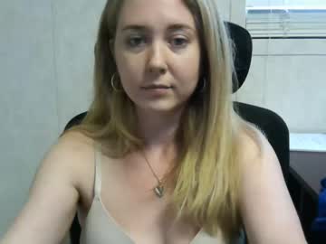 webcam girl webastona live cam image #3819442