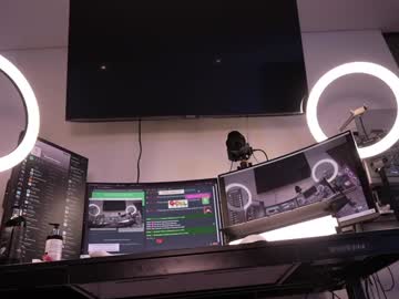 webcam girl lau__1 live cam image #10006629