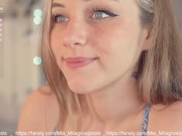 webcam girl mia_milagros live cam image #3030891