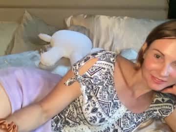 webcam girl kaileeshy live cam image #12814168