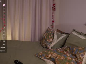 webcam girl lilla_cutie live cam image #11636912