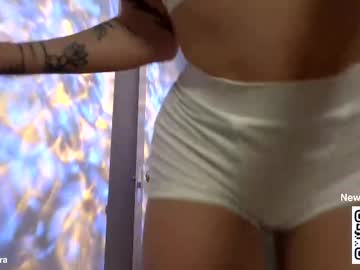 webcam girl tootightwithbra live cam image #13006077