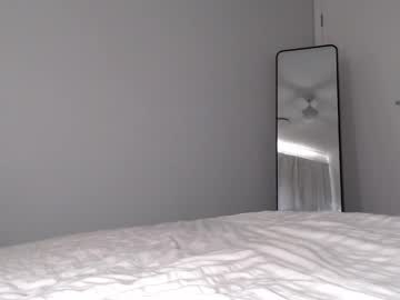 webcam girl parisbabyxox live cam image #10889885