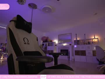 webcam girl hannahjames710 live cam image #5440808